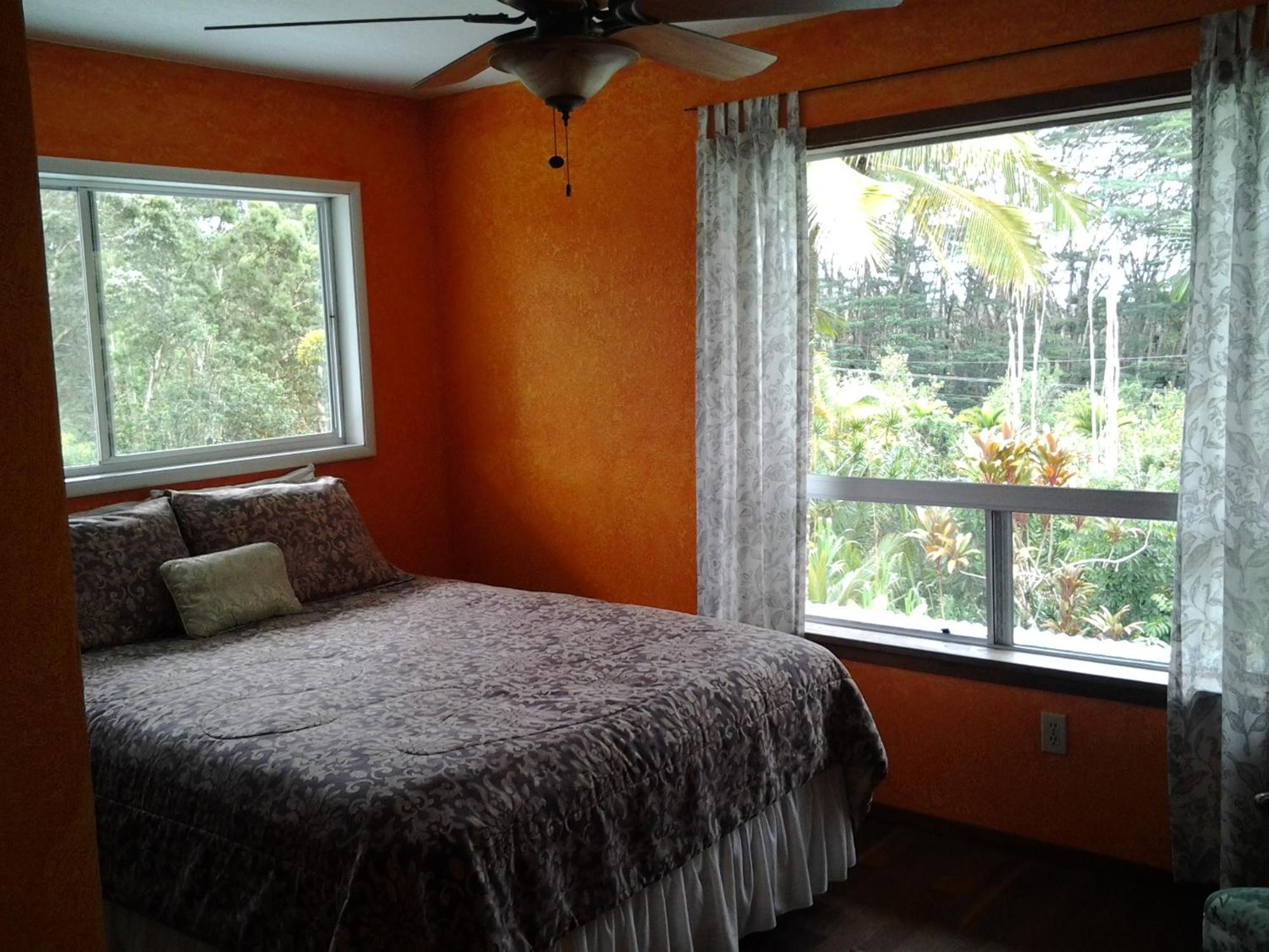 Lava Tree Tropic Inn Pahoa Buitenkant foto